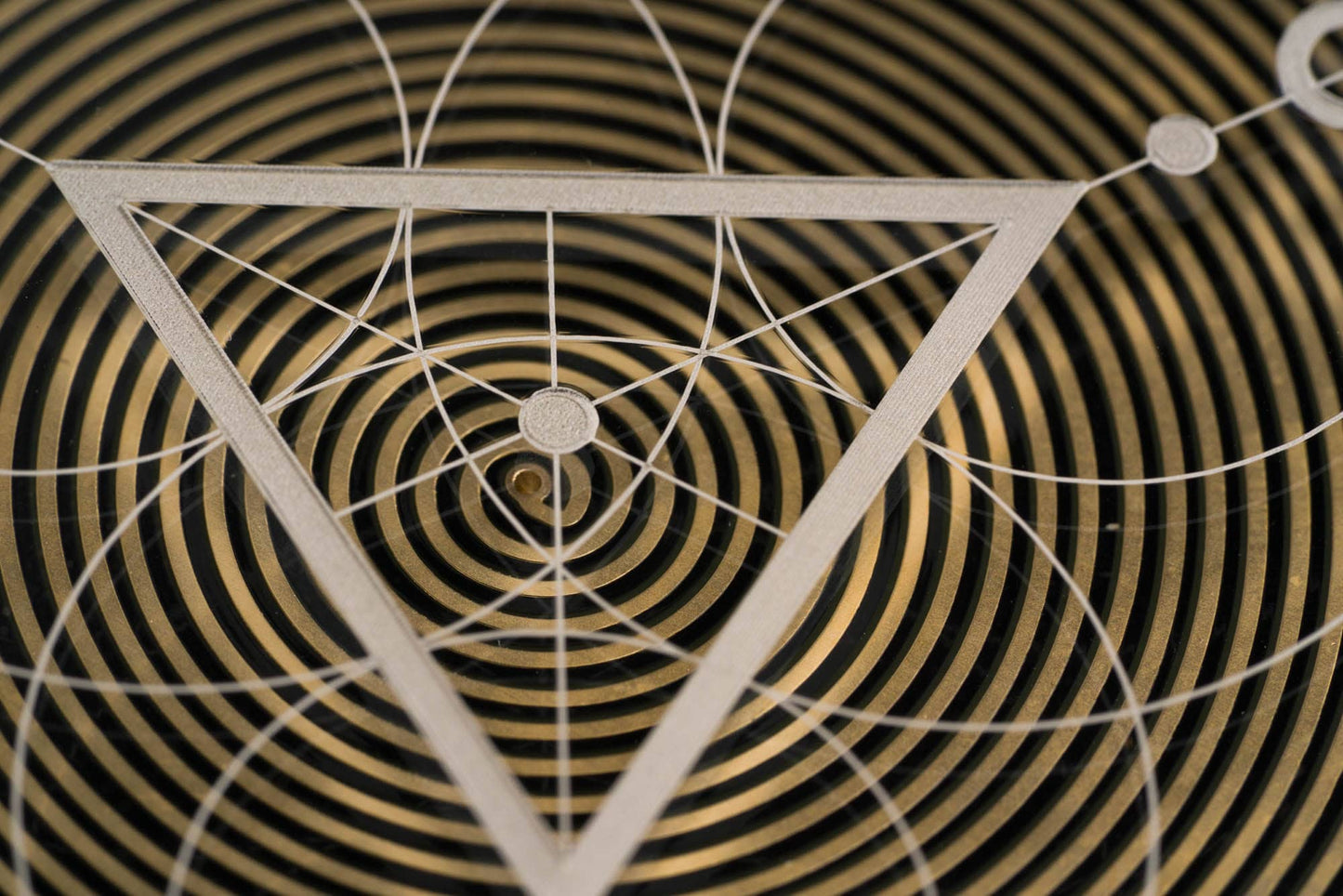 Gaia’s Pulse Frequency Generator | 7.83 Hz Schumann Resonance for Grounding & EMF Protection